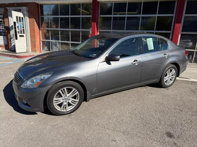 2013 infiniti g37x base