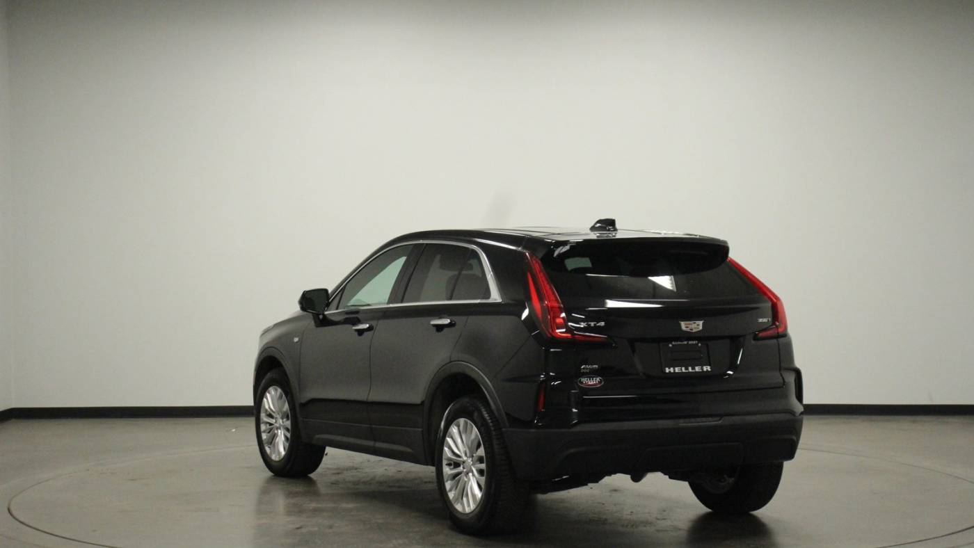 2024 cadillac xt4 luxury