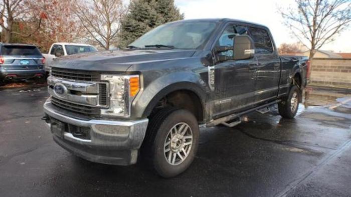 2017 ford f-250 super duty xlt 4x4 xlt 4dr crew cab 6.8 ft. sb pickup for sale in boise, idaho