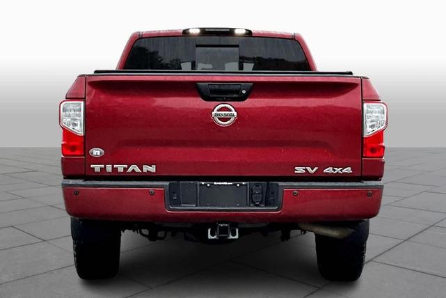 2018 nissan titan sv