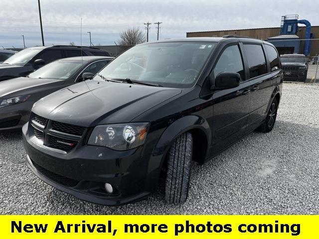 2017 dodge grand caravan gt