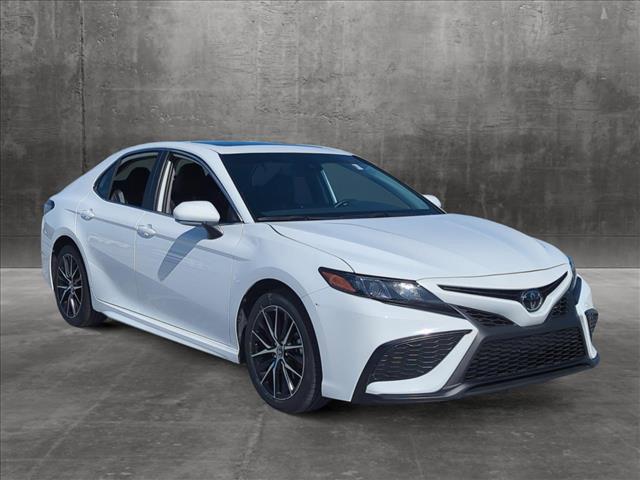 2024 toyota camry se