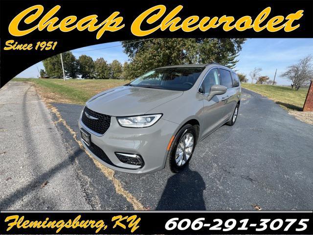 2022 chrysler pacifica touring l