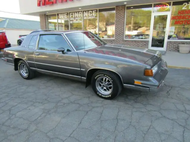 1988 oldsmobile cutlass supreme, gray with 63,983 miles available now!