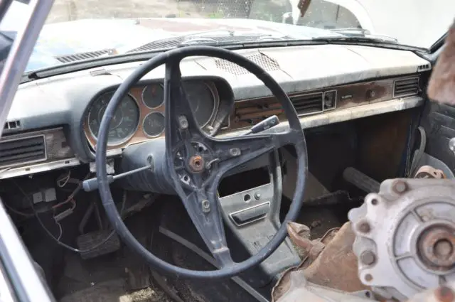 1973 audi 100 4 door parts or repair no reserve