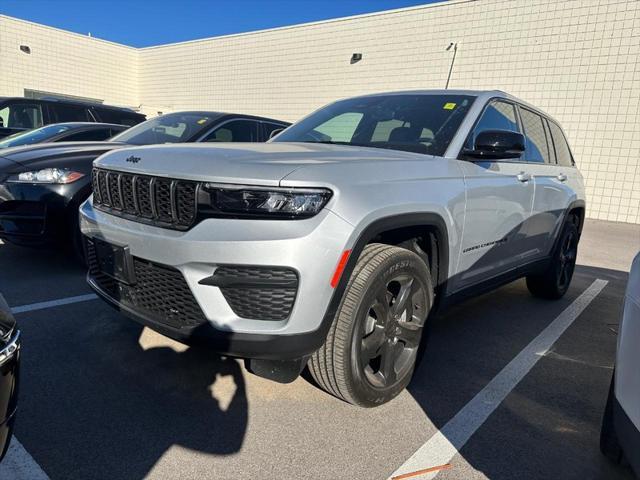 2024 jeep grand cherokee altitude