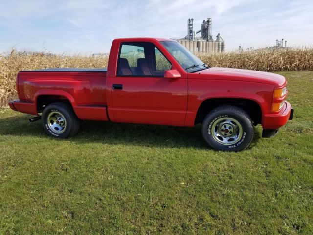 1994 chevrolet 1500 pickup short box step side sport