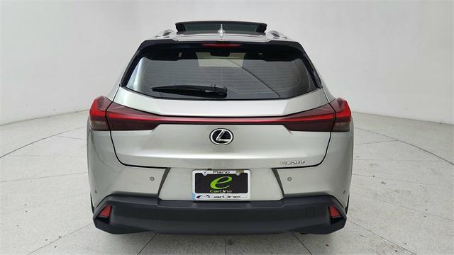 2022 lexus ux 200 base