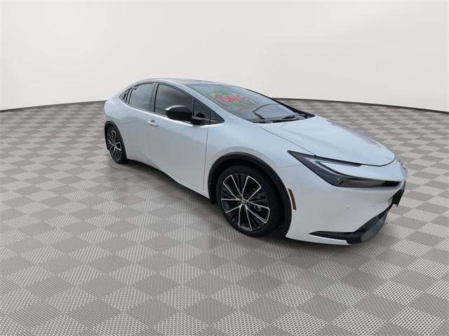 2024 toyota prius xle