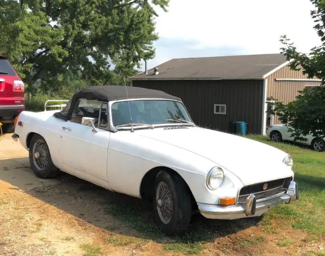 barn find! 1972 mgb roadster convertible