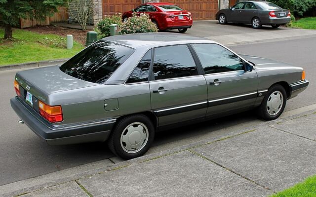 1988 audi 5000s 100 quattro 5-speed, fully serviced, very clean, electrics work!