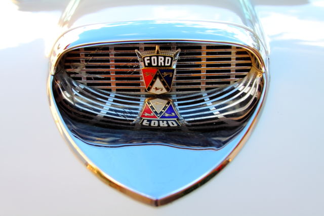 1958 ford fairlane skyliner / restored / extremely rare / continental package
