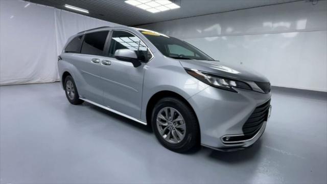 2023 toyota sienna xle 7 passenger