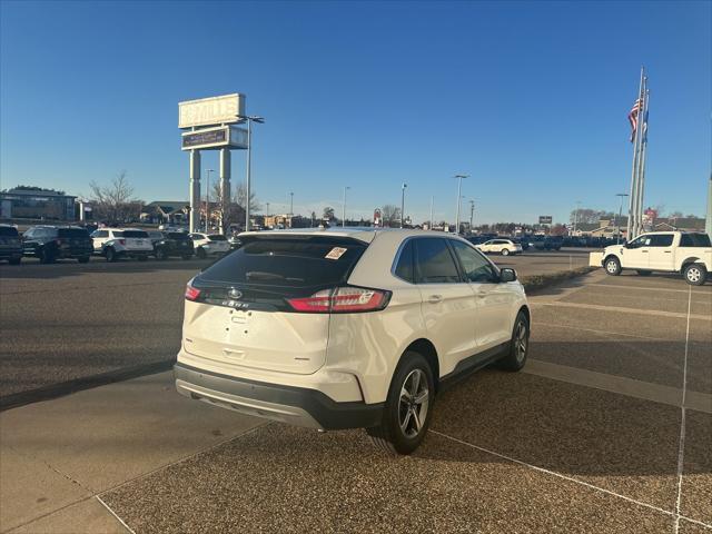 2022 ford edge sel