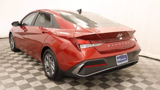 2024 Hyundai Elantra