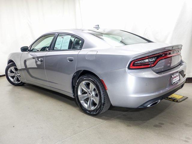 2018 dodge charger sxt plus