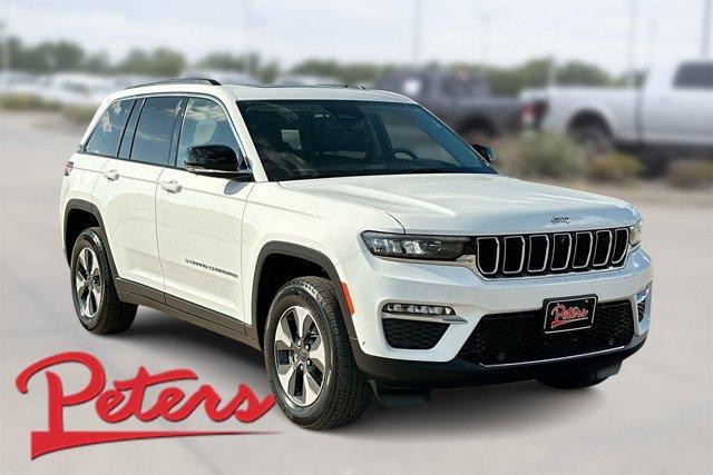 2022 jeep grand cherokee 4xe base