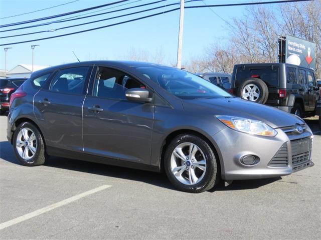 2014 ford focus se se 4dr hatchback for sale in middletown, connecticut