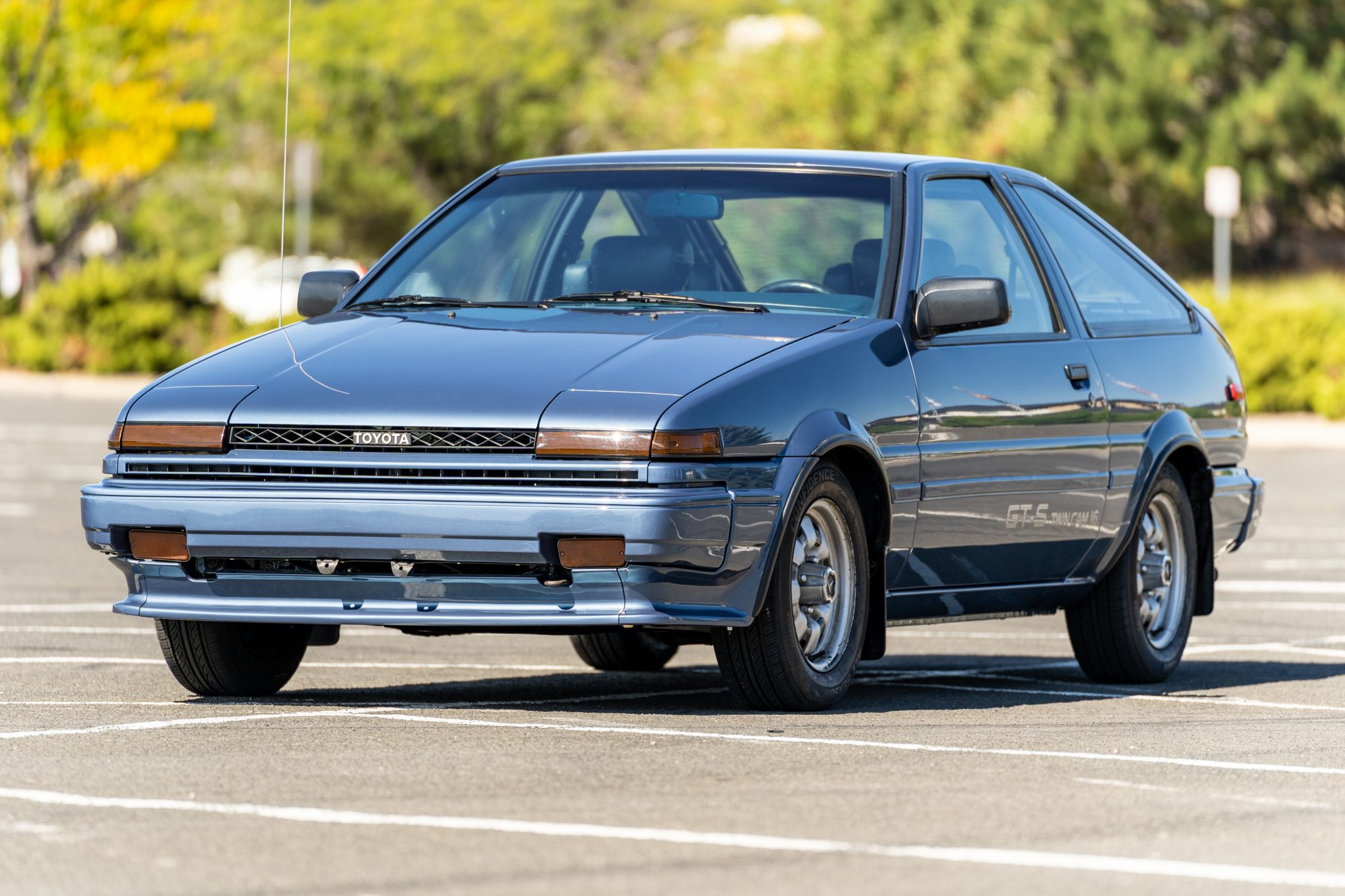 1986 toyota corolla gt-s