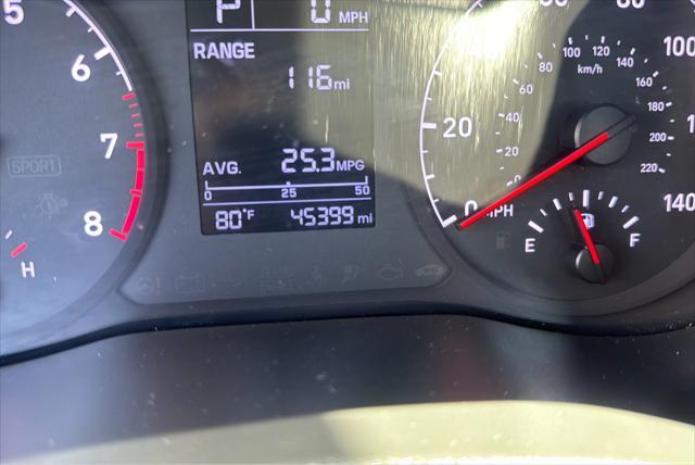 2021 hyundai accent se 4-door 6a