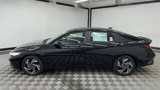new 2025 hyundai elantra sel sport