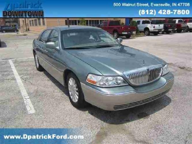 2005 lincoln town car signature in evansville, in