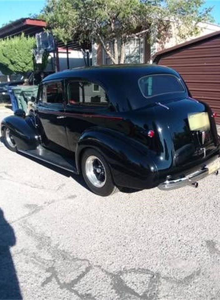 1939 chevrolet deluxe