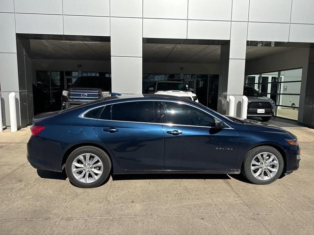 2022 chevrolet malibu lt