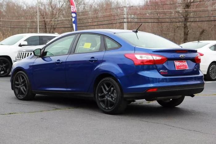 2012 ford focus se sedan 4d in taunton, massachusetts