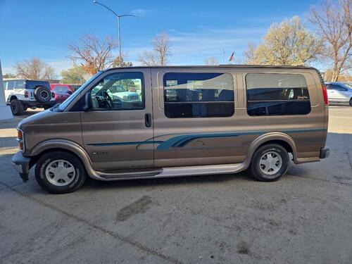 1996 chevrolet g10 base