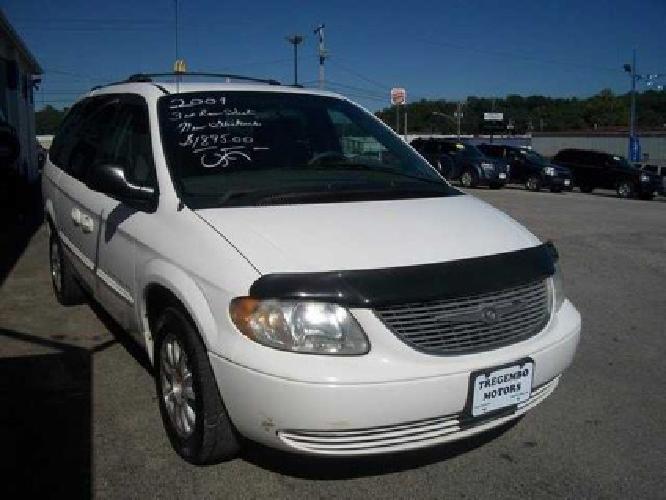 2001 chrysler town & country ex in bentleyville, pa