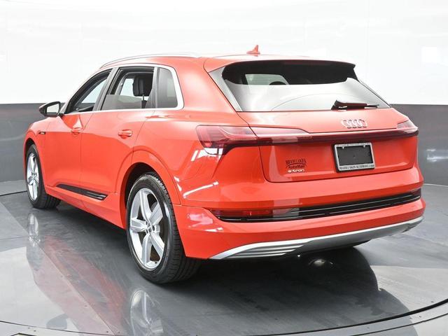 2019 audi e-tron premium plus