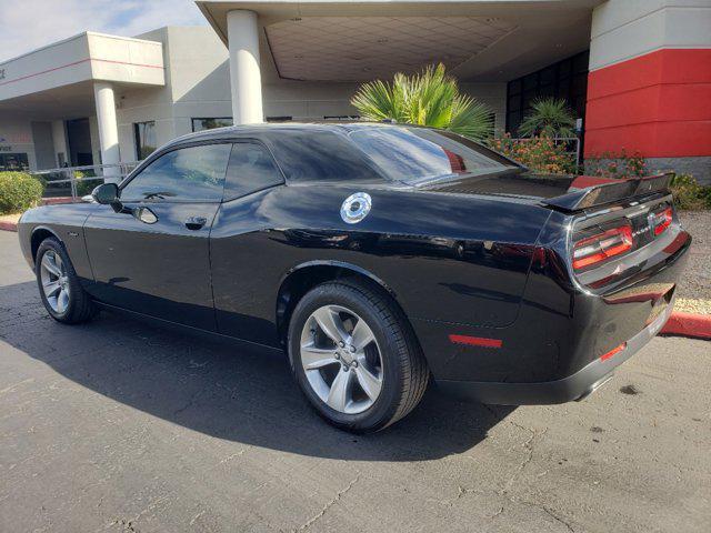 2018 dodge challenger sxt