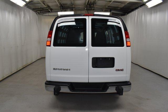 2022 gmc savana 2500 work van
