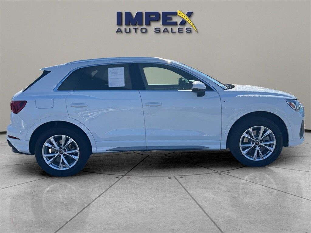 2023 audi q3 premium