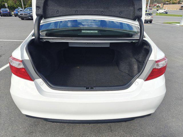 2016 toyota camry xse