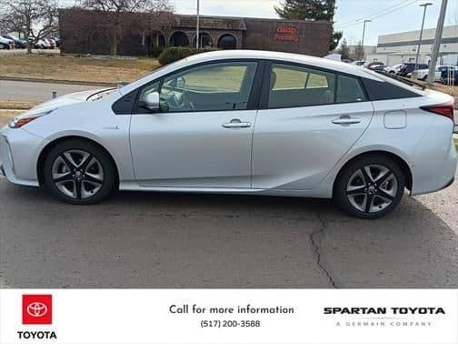 2022 toyota prius limited in lansing, michigan