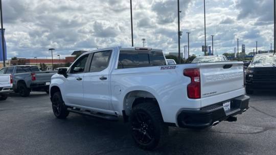 new 2024 chevrolet silverado 1500 lt trail boss crew cab short bed 4wd