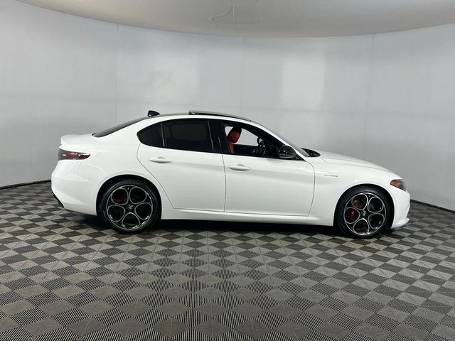 2024 alfa romeo giulia veloce