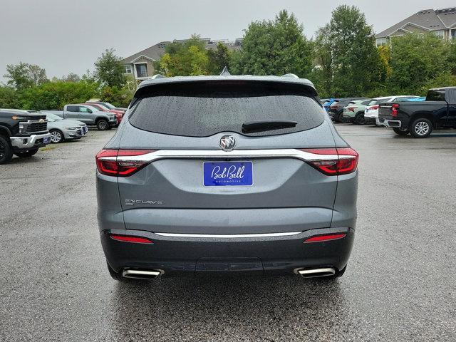2021 buick enclave essence