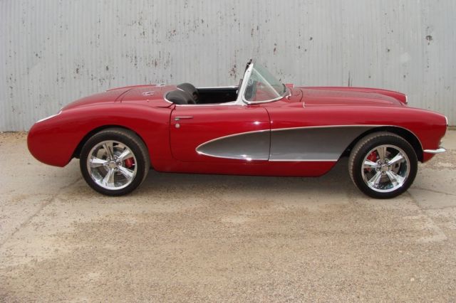 1957 chevrolet corvette restomod. 383 stroker, tremic 5 speed. texas car