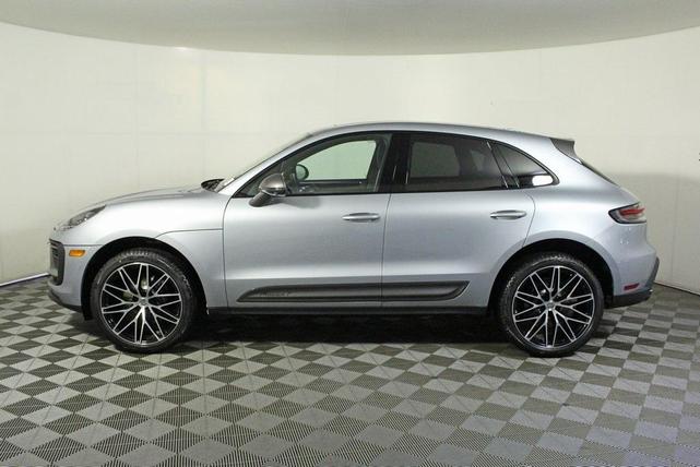 2024 porsche macan base