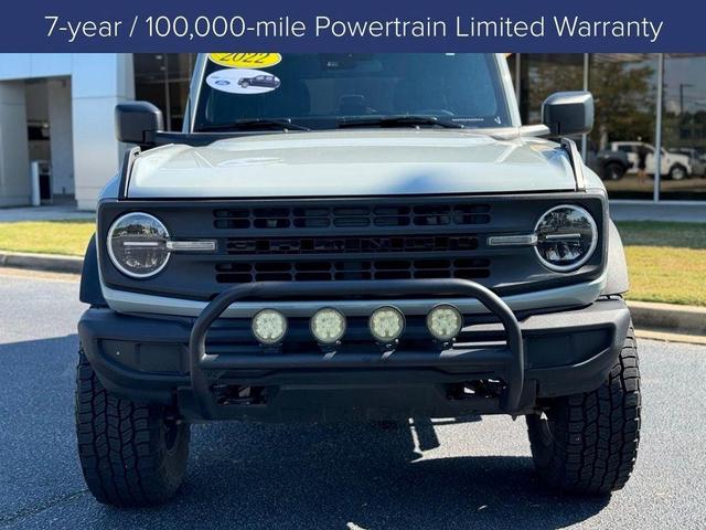 2022 ford bronco base