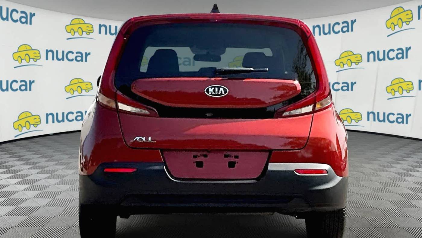 2021 kia soul lx