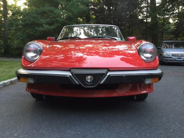 1988 alfa romeo spider graduate - new lower reserve!