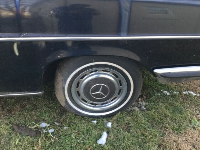 1971 mercedes-benz 250c for restoration or parts! 50,711 orig miles!