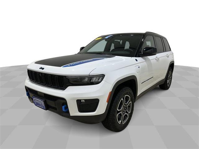 2023 jeep grand cherokee 4xe trailhawk