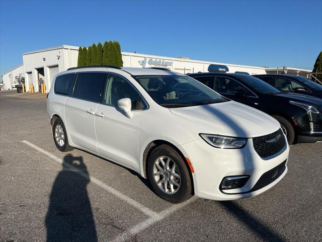 2022 chrysler pacifica touring l