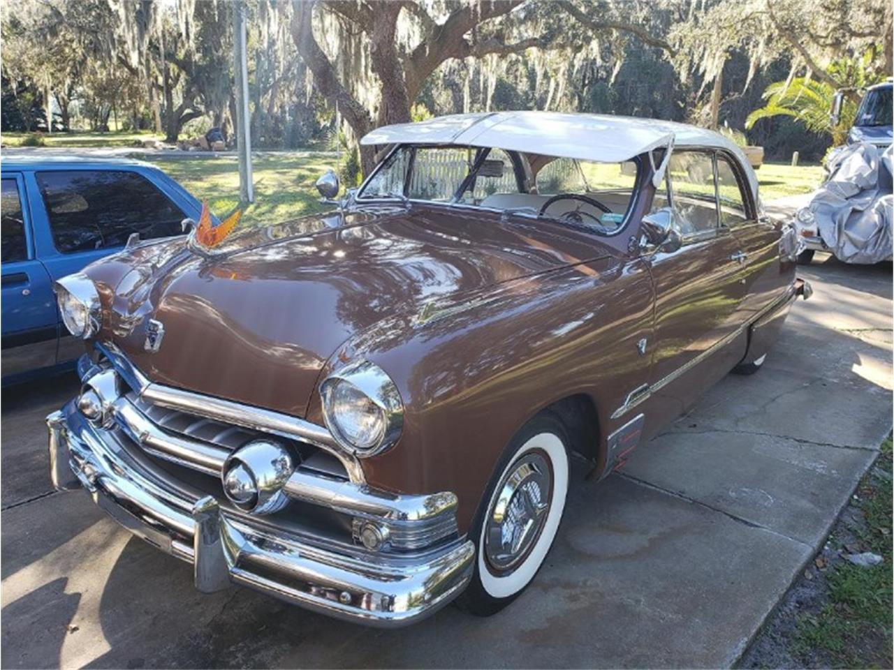 1951 ford victoria