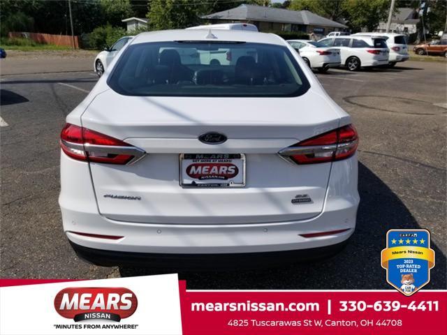2020 ford fusion hybrid se